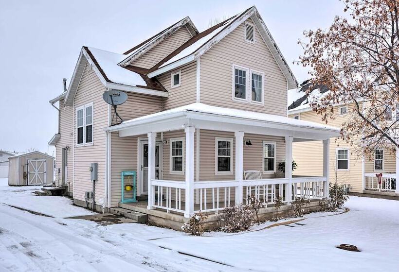 Family Friendly Logan Farmhouse W/ Yard & Near Usu