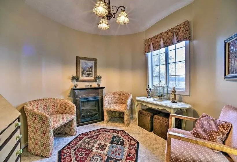 Home On 10 Acres: Perfect For Msu Football Weekend