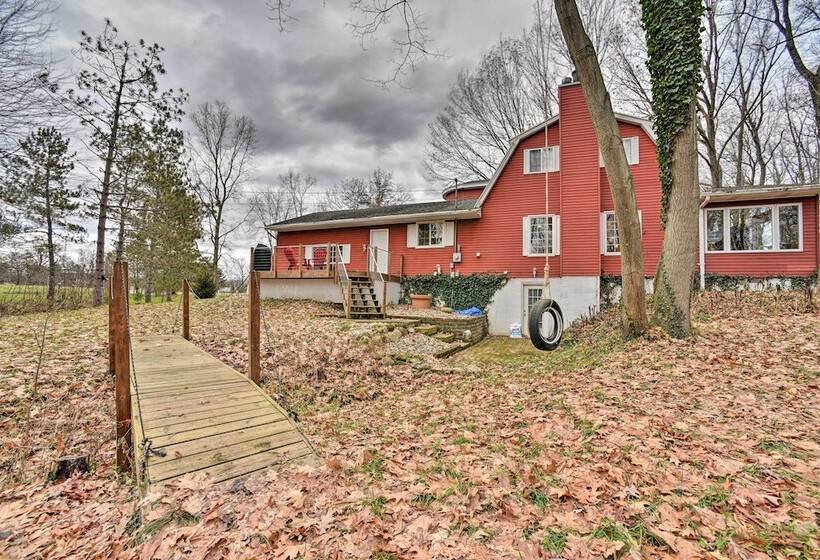 Home On 10 Acres: Perfect For Msu Football Weekend