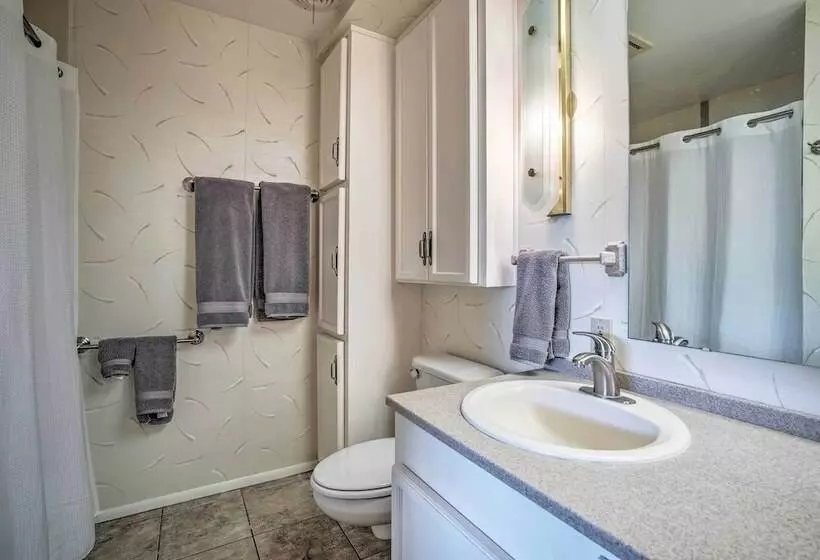 Lake House W/ Hot Tub   1 Mi To Surf  N Slide