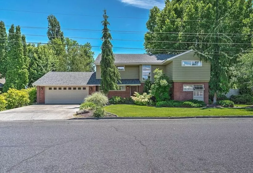 Lake House W/ Hot Tub   1 Mi To Surf  N Slide