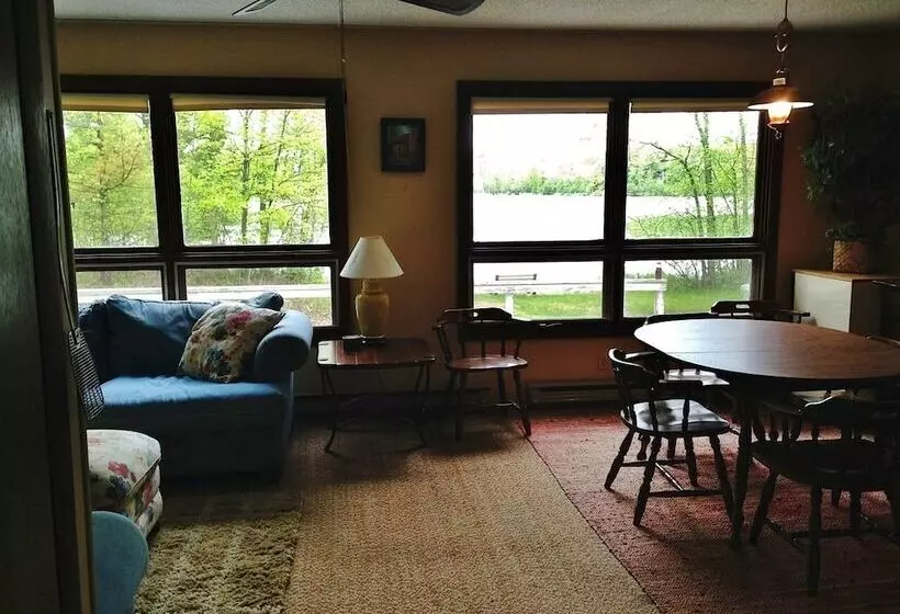 Lakefront Cabin W/ Private Dock: Boat, Fish & Swim