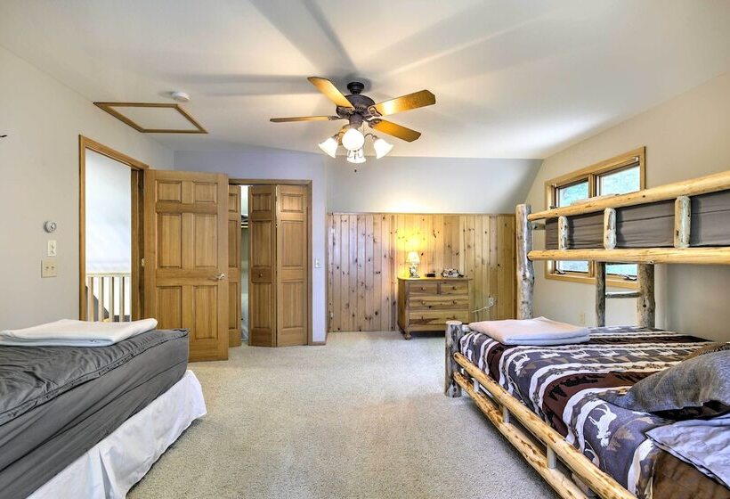 Lakefront Hayward Home W/ Game Room & Private Dock