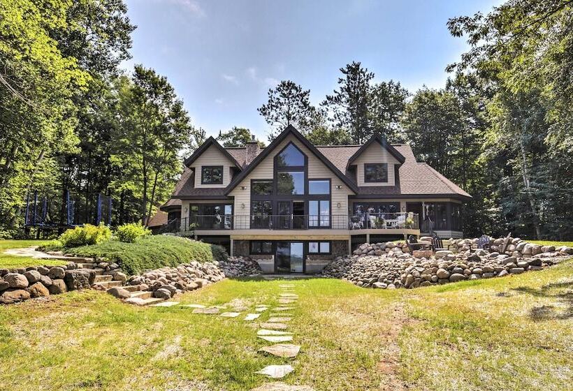 Lakefront Hayward Home W/ Game Room & Private Dock