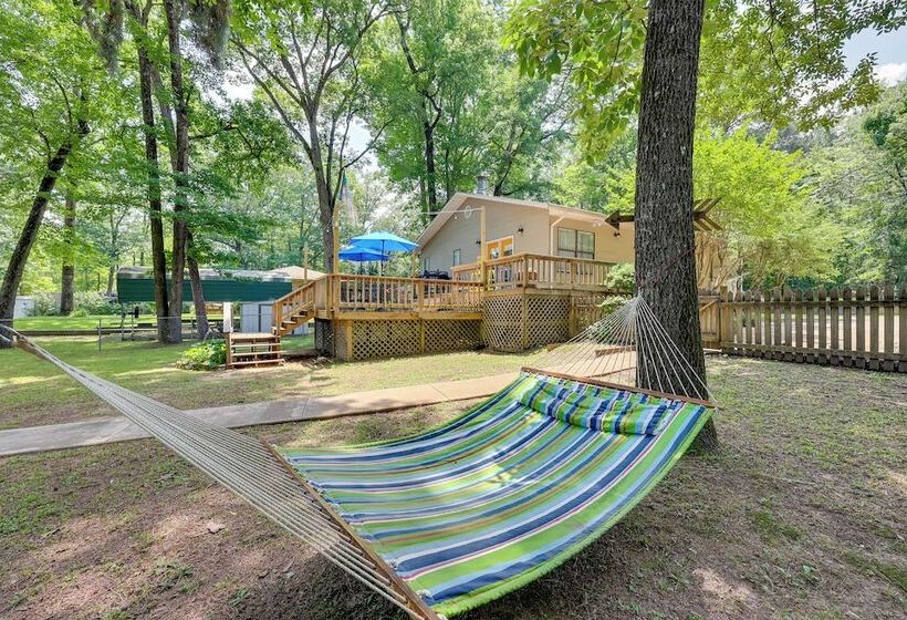 Lakefront Home W/ Deck In Hot Springs!