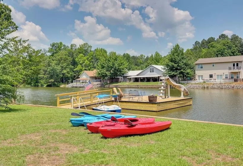 Lakefront Home W/ Deck In Hot Springs!