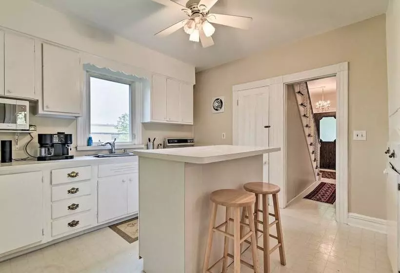 Millburn House W/ Deck   Walk To Nyc Transit!