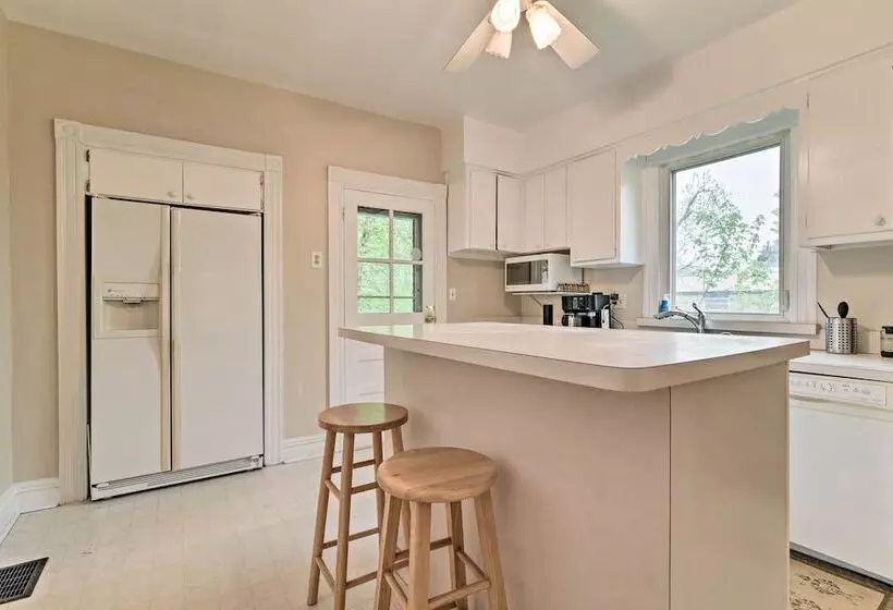 Millburn House W/ Deck   Walk To Nyc Transit!