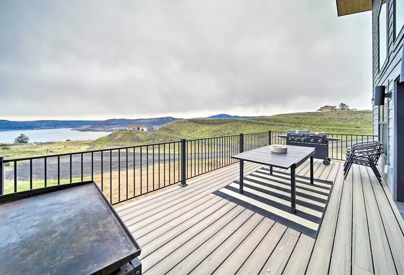 Modern Davenport Home W/ Water View & Grill!