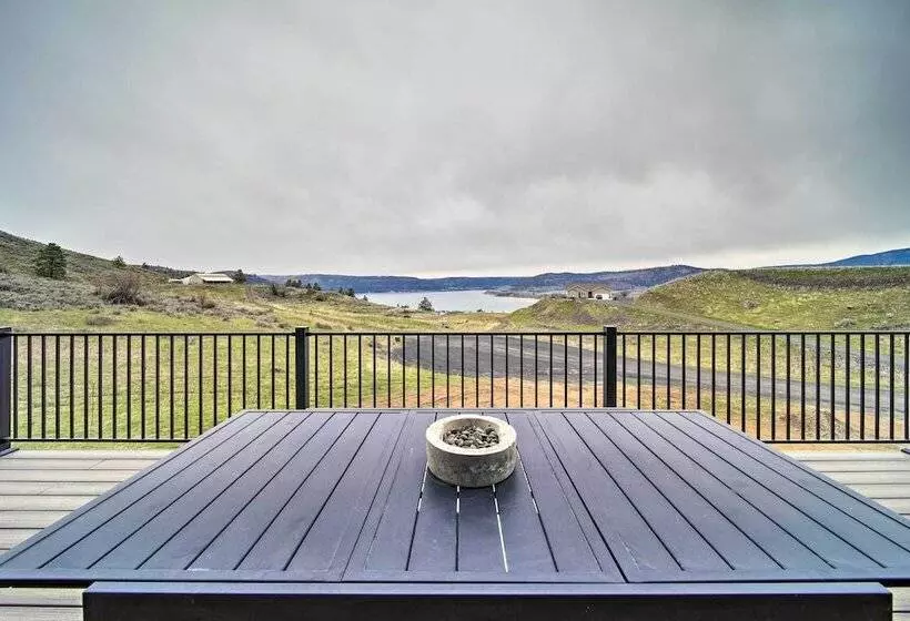 Modern Davenport Home W/ Water View & Grill!