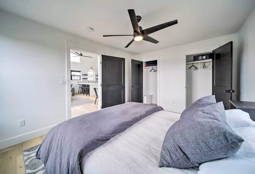 Modern Davenport Home W/ Water View & Grill!