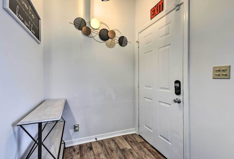 Ocean Springs Home W/ Sunroom ~ 5 Mi To Beach