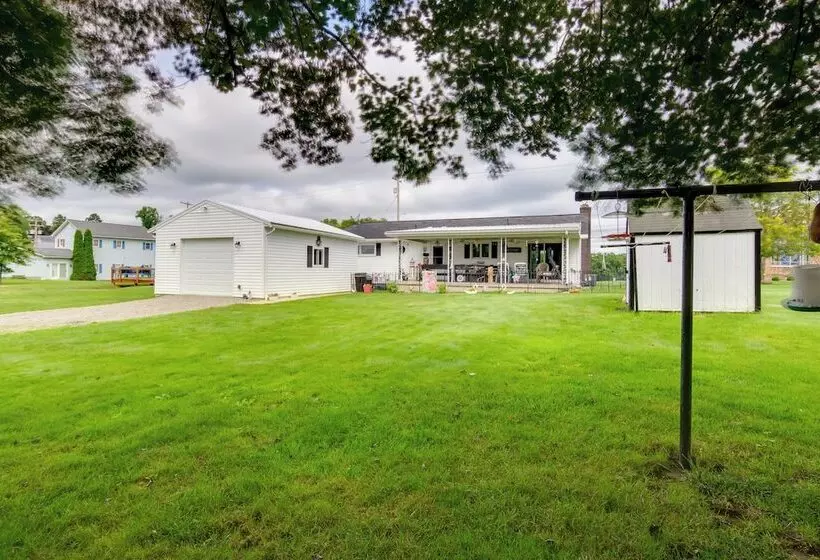 Pennsylvania Countryside Retreat W/ Deck + Yard!