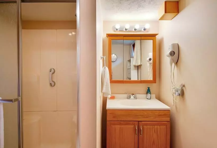 Pennsylvania Countryside Retreat W/ Deck + Yard!