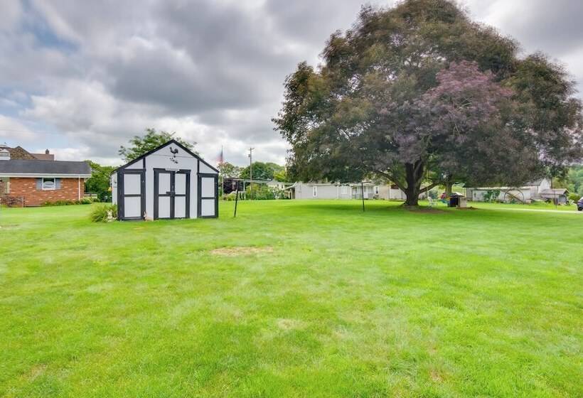 Pennsylvania Countryside Retreat W/ Deck + Yard!