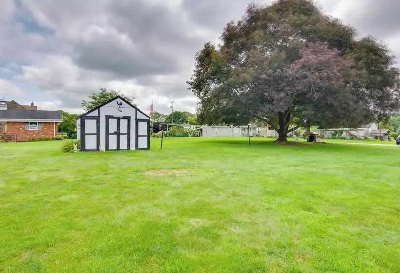 Pennsylvania Countryside Retreat W/ Deck + Yard!