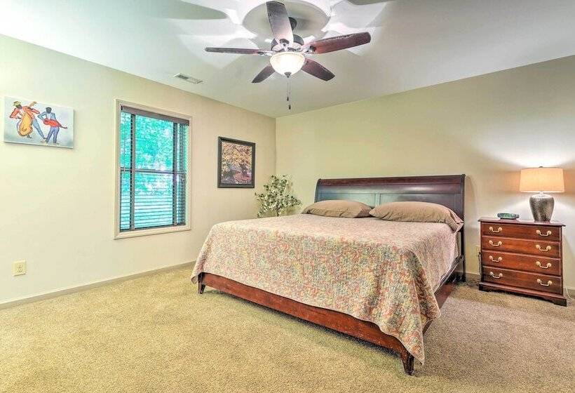 Pisgah Forest Farm Home: Outdoor Pool & Games