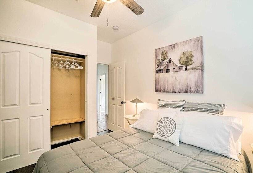 Quaint Santa Teresa Retreat Near The Border