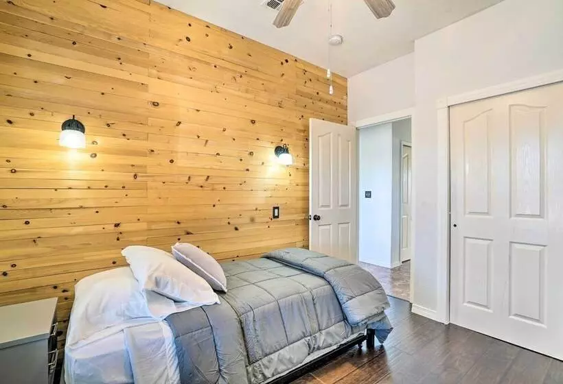 Quaint Santa Teresa Retreat Near The Border