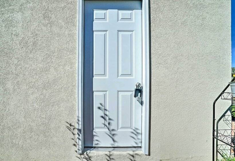 Quaint Santa Teresa Retreat Near The Border