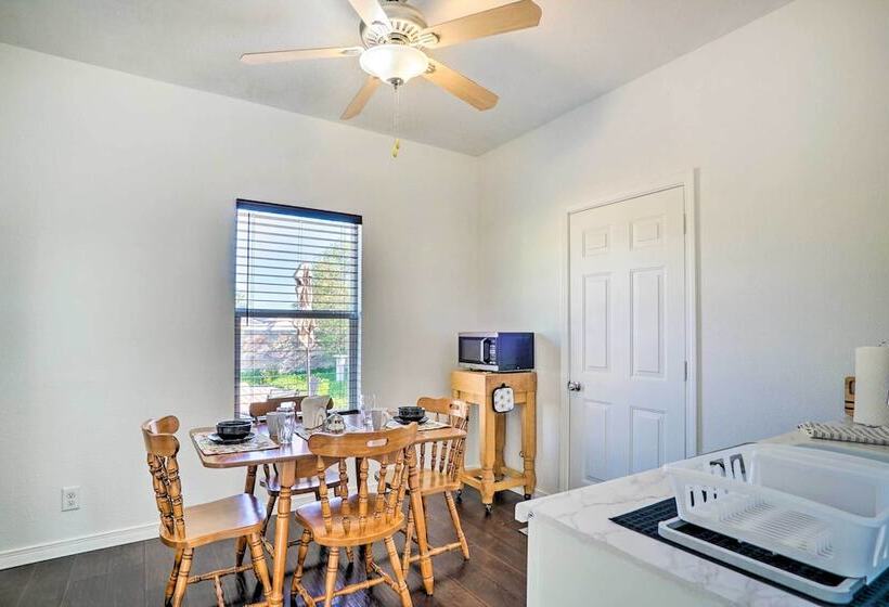 Quaint Santa Teresa Retreat Near The Border