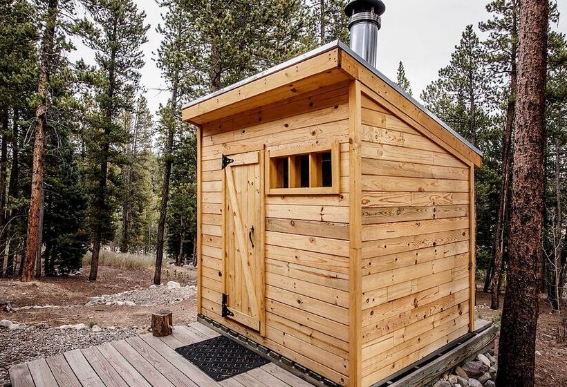 Remodeled Fairplay Log Cabin W/ Sauna + Loft!