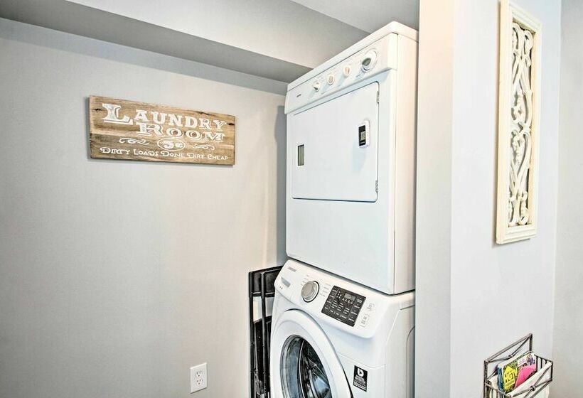 Renovated Home W/direct Access To Snowmobile Trail