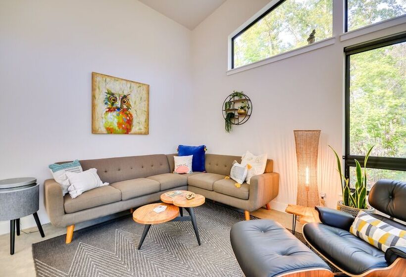 Rock Creek Retreat: Creekside Cabin Near Red Lodge