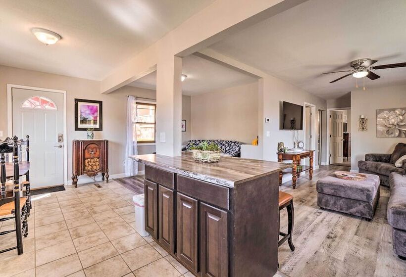 Rockaway Beach House W/ Fire Pit & River View!