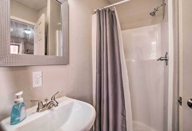 Rockaway Beach House W/ Fire Pit & River View!