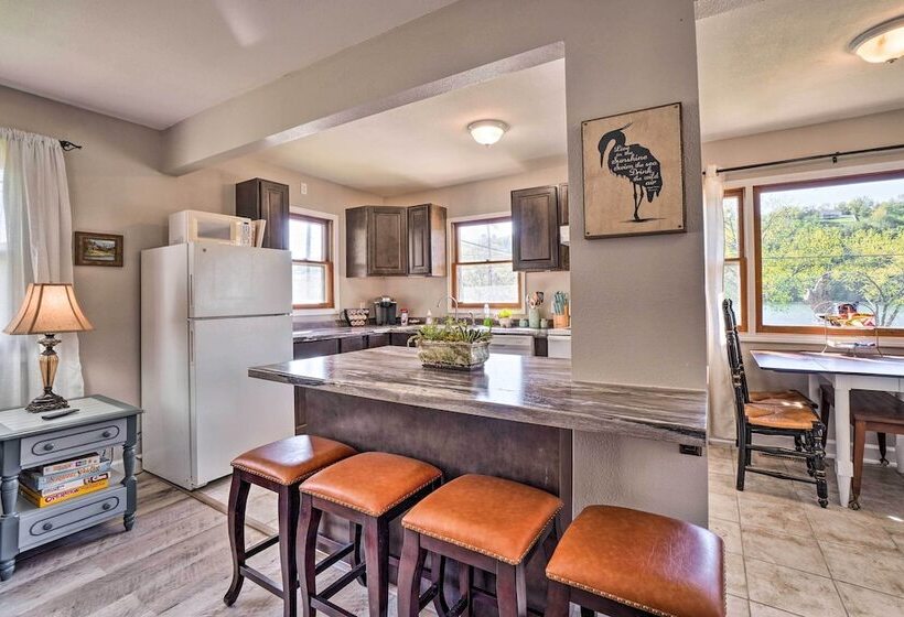 Rockaway Beach House W/ Fire Pit & River View!