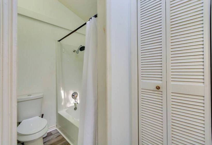 Spacious Little Rock Home W/ Yard & Game Room