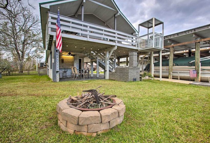 Springfield Riverfront Cabin W/ Boat Dock!