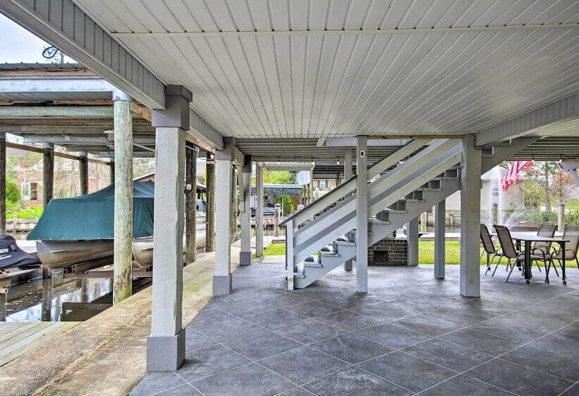 Springfield Riverfront Cabin W/ Boat Dock!