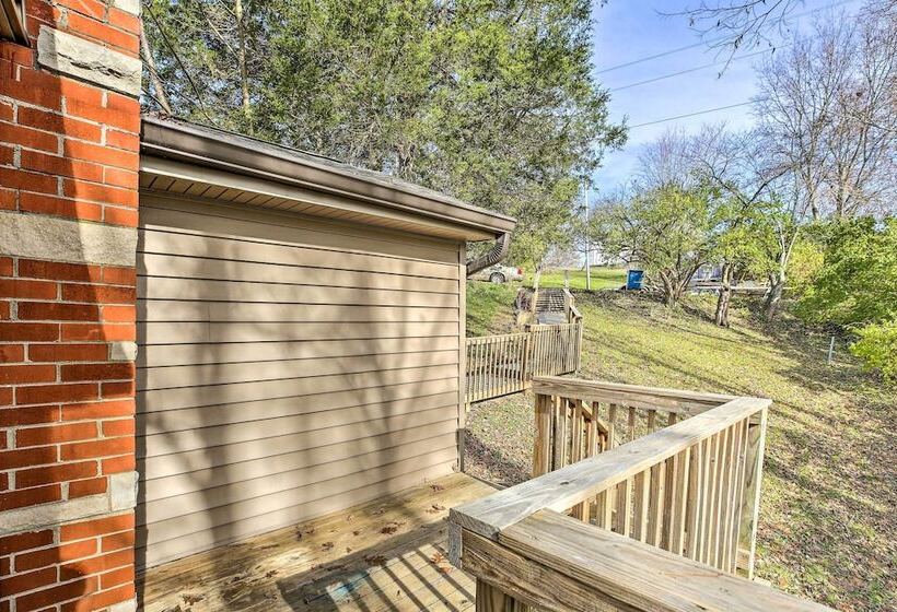 Sunny Hill Cottage Dry Ridge Escape W/ Deck!