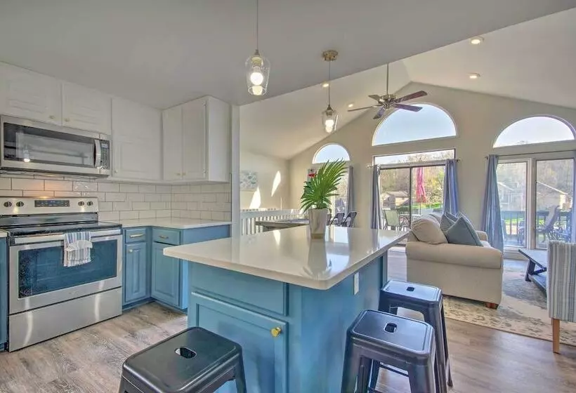 Boat Slip, Fire Pit: Lakefront Sunrise Beach Home!