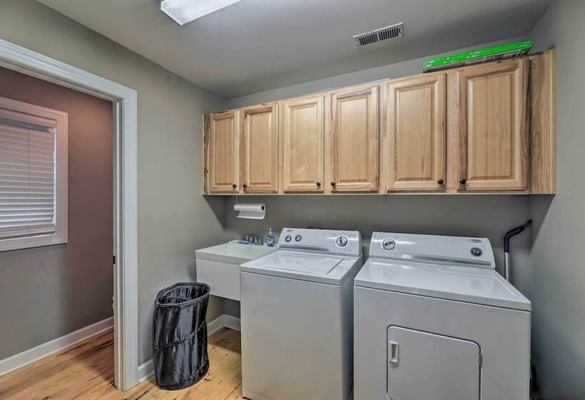 Pristine Cottage W/ Access To The Trent River