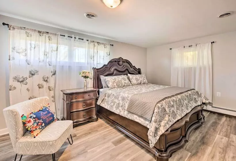 Updated Home W/ Pool Table ~ 4 Mi To Hershey!