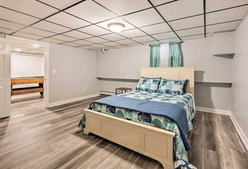 Updated Home W/ Pool Table ~ 4 Mi To Hershey!