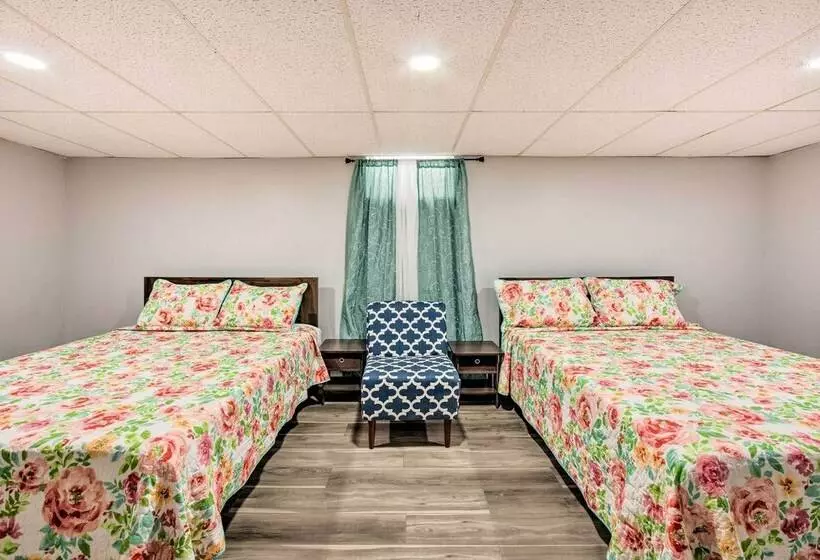 Updated Home W/ Pool Table ~ 4 Mi To Hershey!