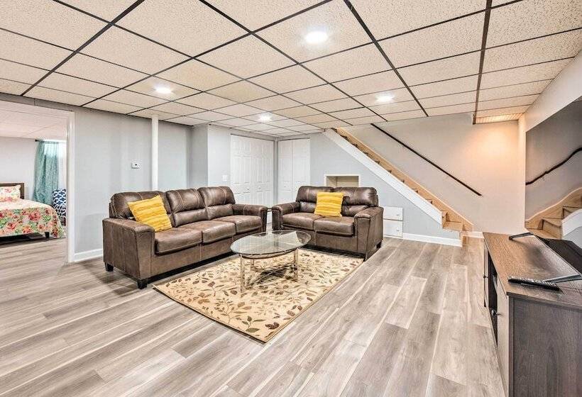 Updated Home W/ Pool Table ~ 4 Mi To Hershey!