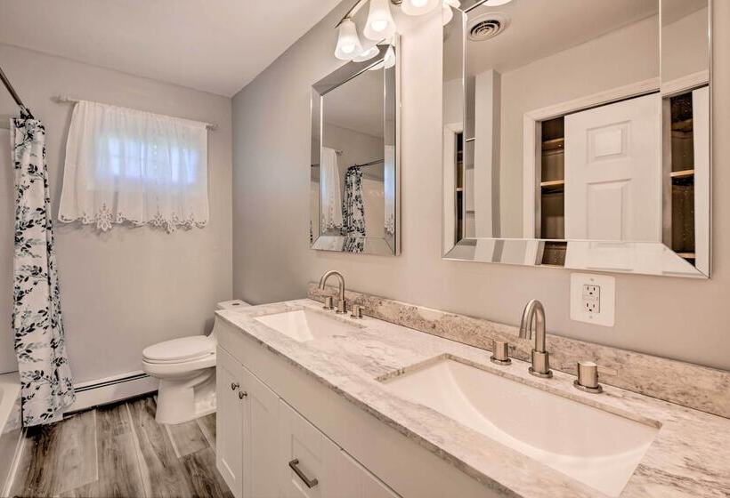 Updated Home W/ Pool Table ~ 4 Mi To Hershey!