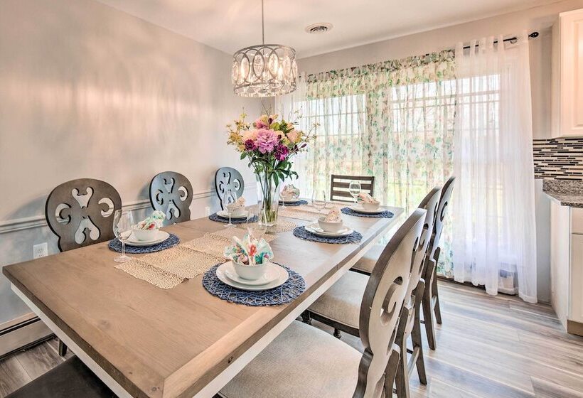 Updated Home W/ Pool Table ~ 4 Mi To Hershey!