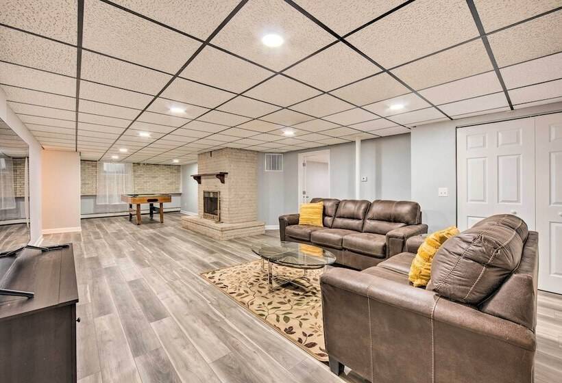 Updated Home W/ Pool Table ~ 4 Mi To Hershey!