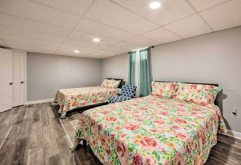 Updated Home W/ Pool Table ~ 4 Mi To Hershey!