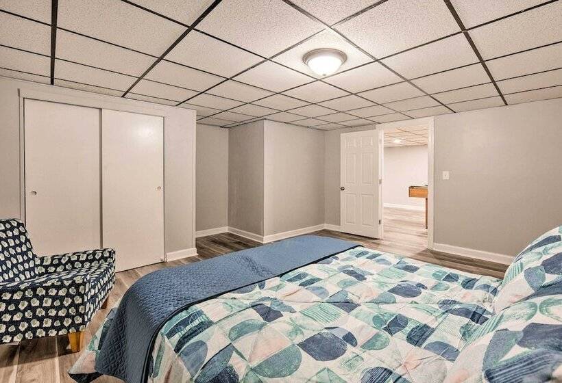 Updated Home W/ Pool Table ~ 4 Mi To Hershey!