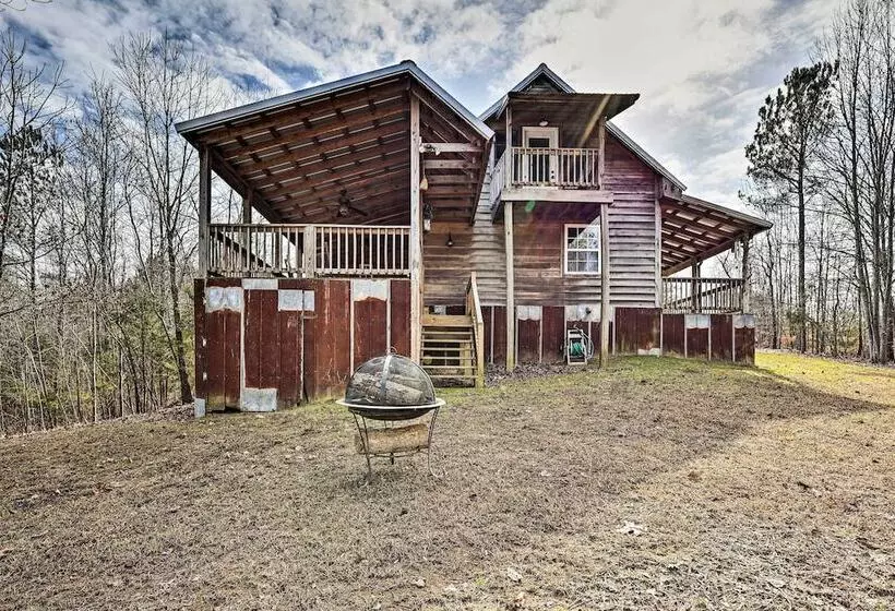 Victoria Farms  Vinemont Vacation Rental!