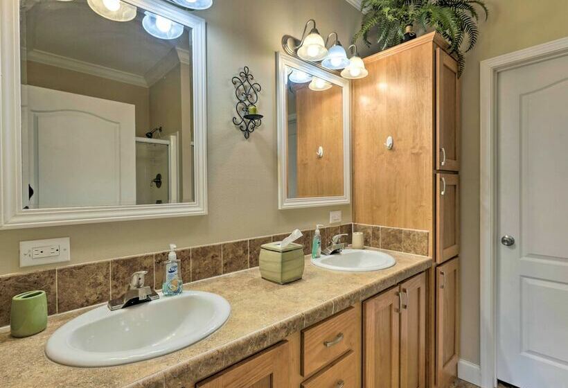 Anchors Away In Steinhatchee  Home W/ Deck!