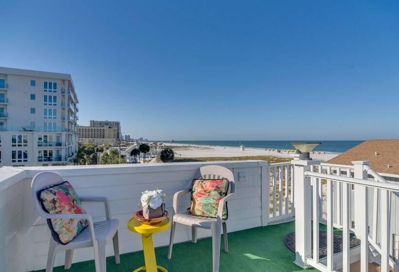 Breezy White Sands House Steps To Gulf Shore!