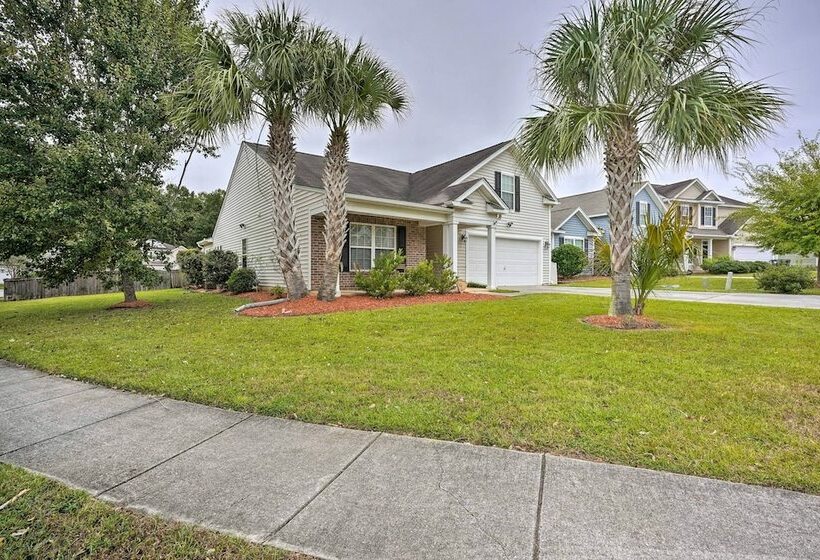 Bright Summerville Abode ~ 9 Mi To Water Park